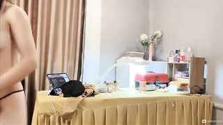 Đội nhân viên Jenie Spa live thủ dâm P3