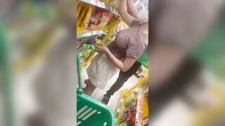 Vô tình gặp em vú to