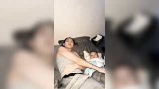 cô vợ vừa khéo chiều ck vừa khéo nuôi con