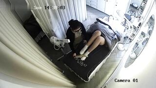 Hack cam Spa : Em gái đi triệt lông lồn