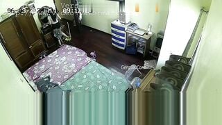 Bố Dượng Gắn Camera Quay Lén Phòng Con Gái Mới Lớn 3