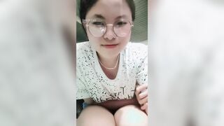 Clip Sex Nguyễn Trang 2ka8 Múp Vú Khủng Lồn Nước Thôi Rồii