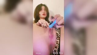 E sinh viên nứng lồn