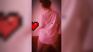 E gái tập chơi tiktok p2