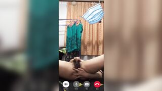 Khi 2 đứa bạn thân khác giới chưa ai có bồ thì ...🥴