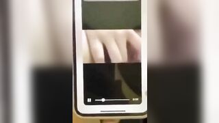 Idol TikTok Mun thủ dâm