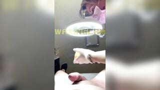 Đi spa được em gái Wax lông