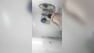 Quay lén em gái đi đám cưới về suýt bị phát hiện
