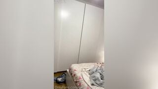 Gái xinh chơi cặc Tây