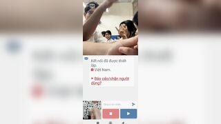 Lễ mà chán quá
