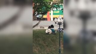 2 em học sinh bắc bling ling public tại công viên