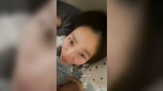 M quay video lỡ bố biết m địt mẹ thì làm sao, con quay chs thôi
