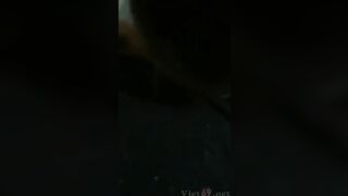 Bắt em nhân viên bú mút trong kho hàng