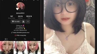 Gái Xinh Tiktok @ebelili04 Lộ Lip Thủ Dâmm Vú Bự