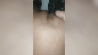Nước lồn như nước lũ