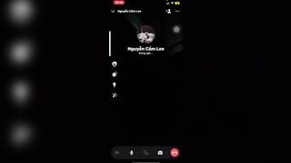 Chát Sex với Bé Học Sinh 2ka9 xong call video thủ dâm