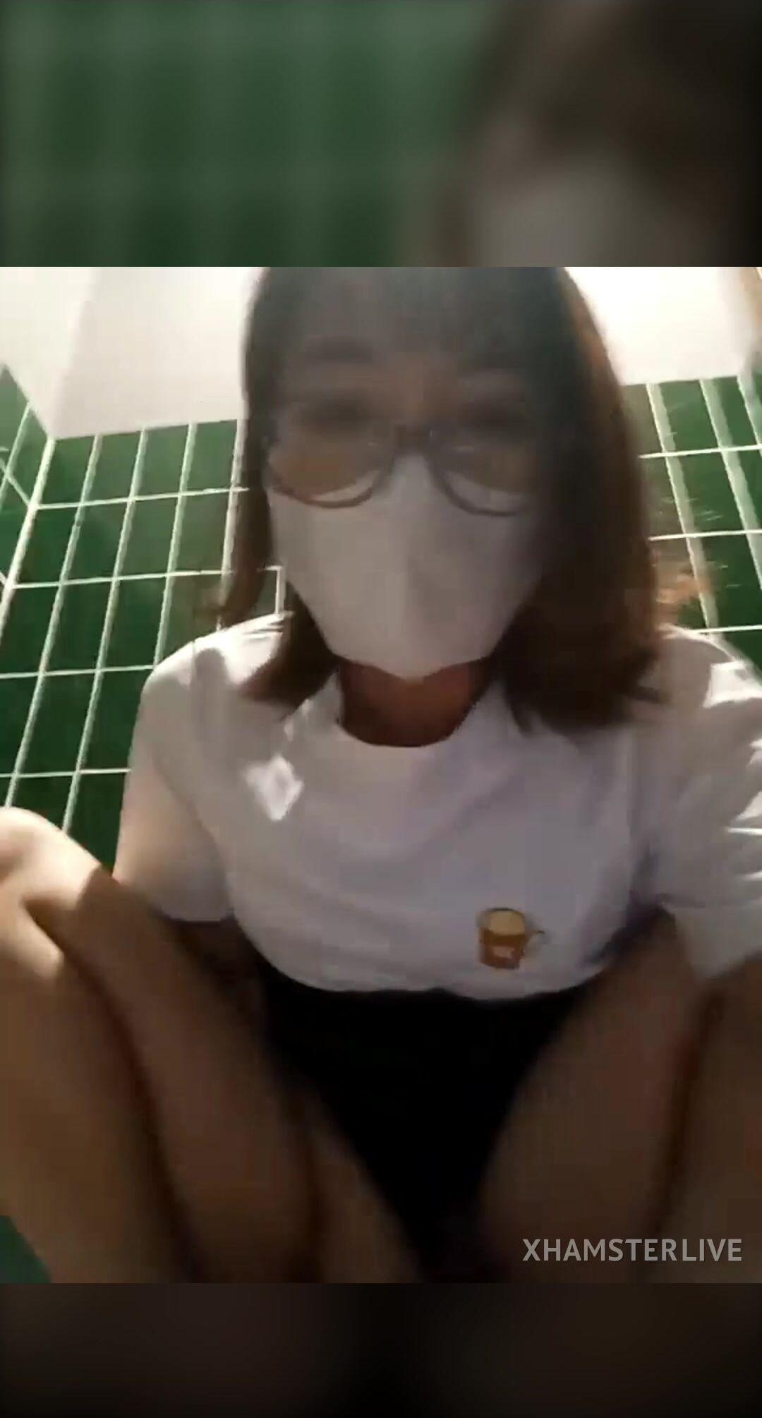 Hột le to quá