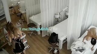 🌸 [Hack Cam] Mấy Con Điếm Sang Chảnh Đi Thẩm Mỹ Vú Lồn Và Tắm Trắng p5🌸