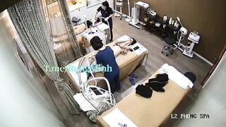 🌸 [Hack Cam] Mấy Con Điếm Sang Chảnh Đi Thẩm Mỹ Vú Lồn Và Tắm Trắng p9🌸