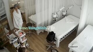 🌸 [Hack Cam] Mấy Con Điếm Sang Chảnh Đi Thẩm Mỹ Vú Lồn Và Tắm Trắng p8🌸