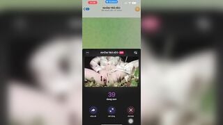 Em gái ra ngoài rừng thủ dâm