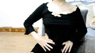em Luna dễ thương thủ dâm 1