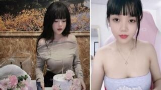 Vú to dâm đãng nhưng khi chịch thì chậm như rùa
