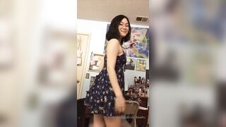 MBBG trổng mông trước camera nhưng ko kéo dèm bị hàng xóm quay lén