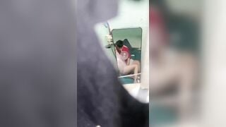 Quay Lén Cô Hàng Xóm Nứng Lồn Gạ Các Anh Grab Vào Phòng Cho Địt Miễn Phí