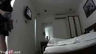 Check hàng em ngày nghỉ lễ