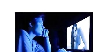Gái les làm tình bạo dâm