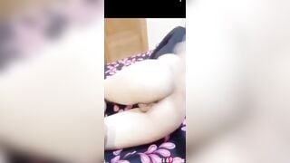 Sờ soạn lúc em gái đag ngủ ..