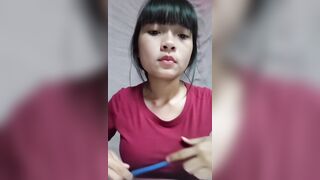AI LỘT ĐỒ GÁI XINH VÚ TO LINK DƯỚI MÔ TẢ