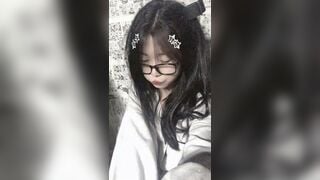 nứng 17