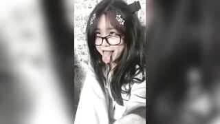 nứng 17