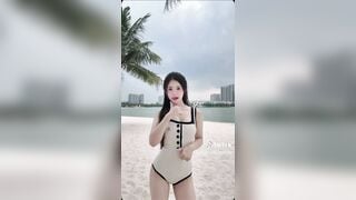 Hot tiktok 4