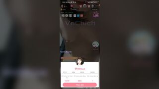MBBG trả kèo móc lồn cho con trai vét máng ngay trên sóng live