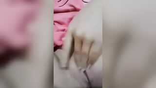 Nhi *** thủ dâm bị leak