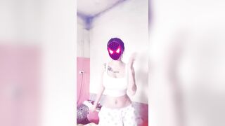 Gái Quán Hát Trang Bốngg và Nhung Tâyy