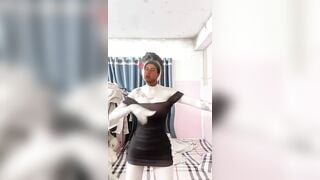 Gái Quán Hát Trang Bốngg và Nhung Tâyy