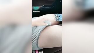 Anh tài xế may mắn được em rosababyvip thủ dâm trên xe ô tô