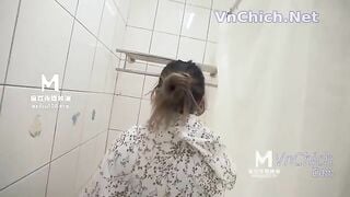 Cô gái mù xinh đẹp và anh hàng xóm biến thái ~ Sex Trung Quốc