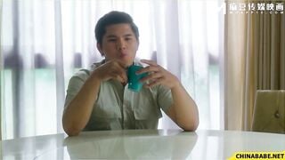 MD0323-2 Ấn tượng của thanh niên dâm đãng - Phần 2/ Bẫy dục vọng buộc phải đổi bạn tì