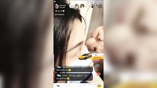 Số hưởng Thanh niên chăn 3 cô bạn thân live app cân 3 siêu phê