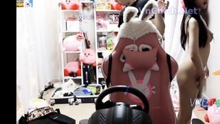Sự Cố Lộ clip của Idol streamer Lyn khi ko tắt cam vú lồn lộ hết