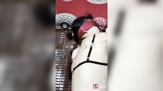 Gái quê đó, Bât cóc e lên thành phố đào tạo thành con đĩ dâm duc