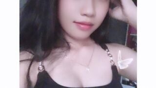 em gái k11 thủ dâm