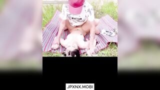 Gái xinh onlyfans cắm trại chill chill cùng bạn trai đgg