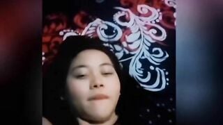 Nửa Đêm Con Nhỏ Em Hứng Lên Cho Tôi Xem Màn Show Vếu Của Nó Phần 5