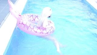 Em gái cosplay Gawr Gura nhìn siêu nuột